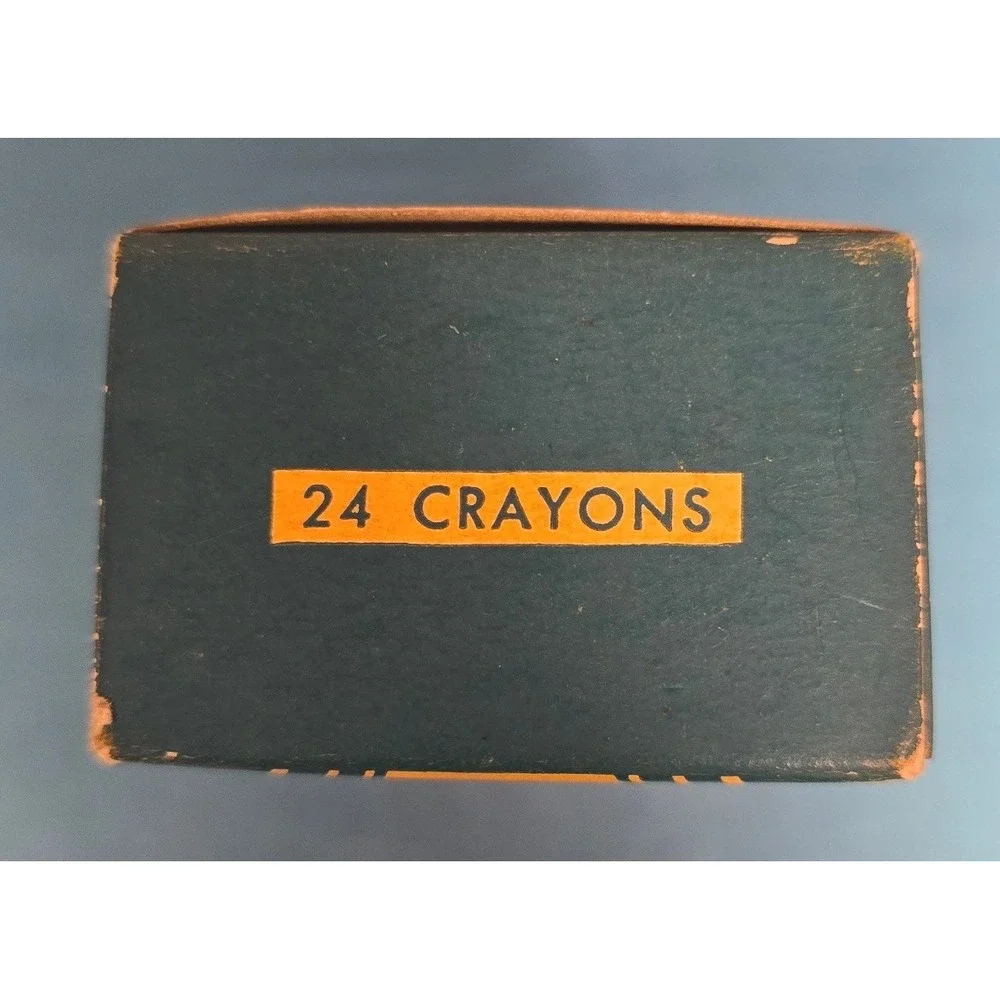 Vintage Crayola Rubens Drawing Crayons 24 Count Binney & Smith Gold Medal Flesh